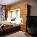 Hotel Lodge Hotel Winterberg *