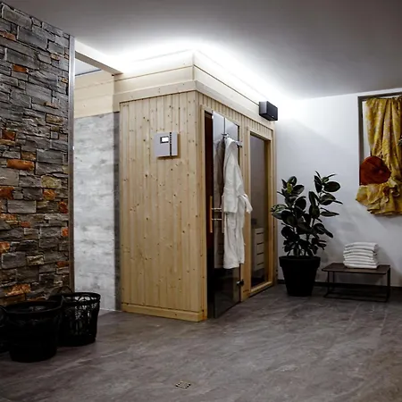 Szálloda Lodge Hotel Winterberg